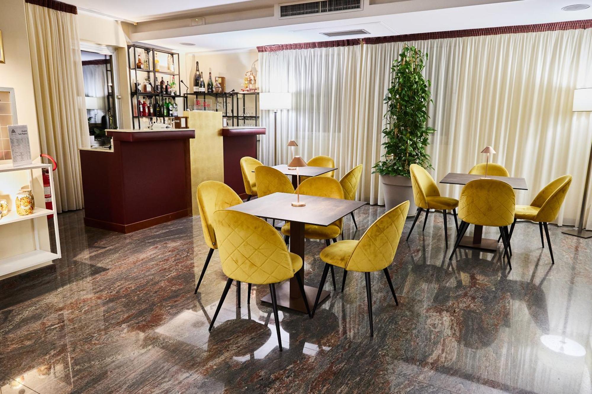 Appia Antica Hotel Корато Экстерьер фото
