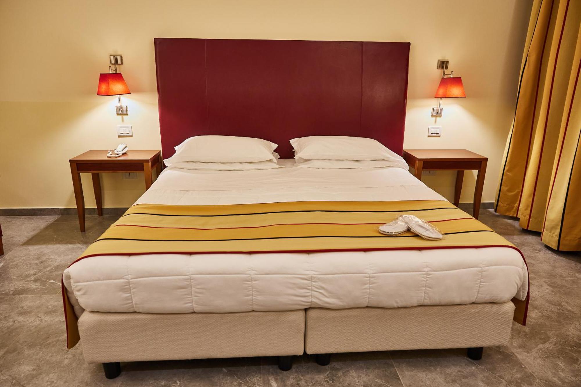 Appia Antica Hotel Корато Экстерьер фото