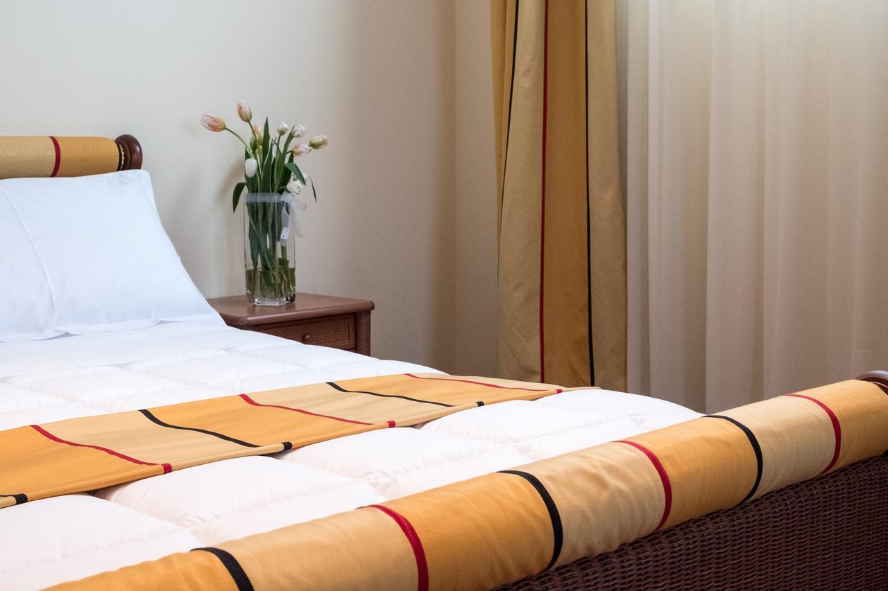 Appia Antica Hotel Корато Экстерьер фото